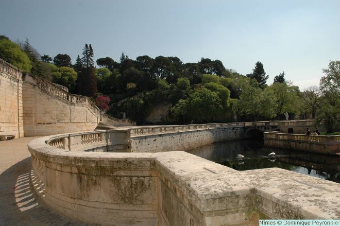 Nimes006Peyronnier.jpg